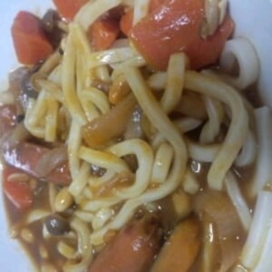 昨日の残りカレーで、カレーうどん♪